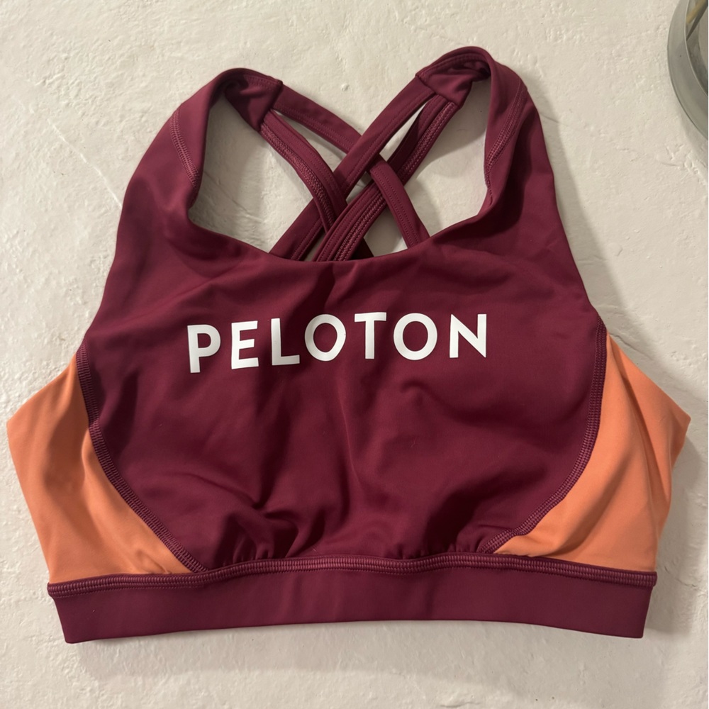 Peloton sports bra size medium